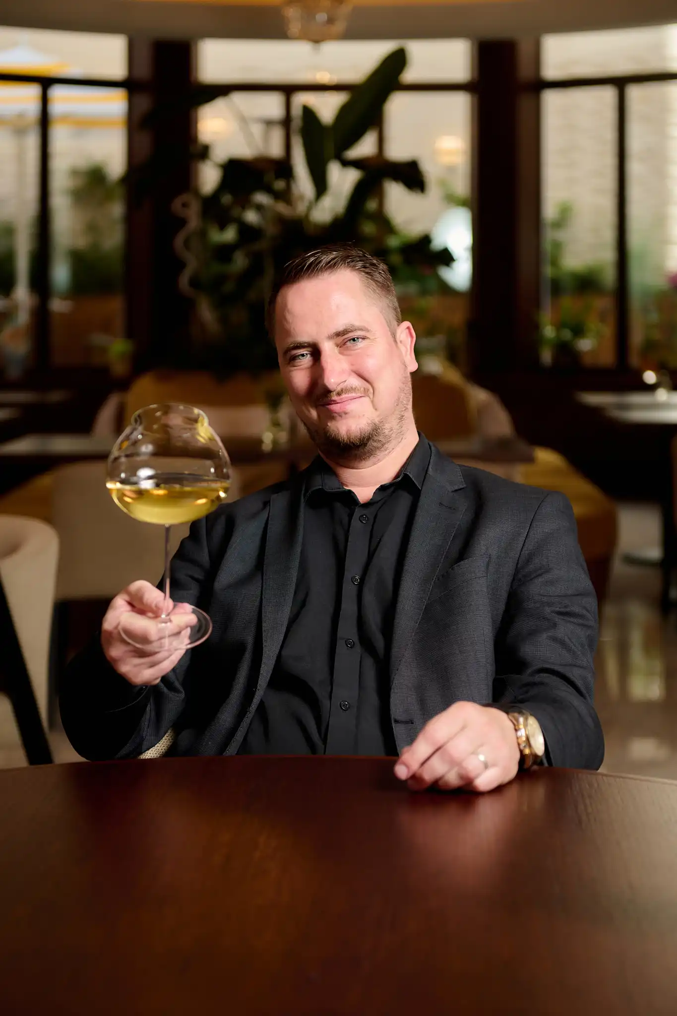 Almanac 25 07 Elias 25 06 27925 websize 1